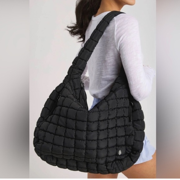 Free People Handbags - Free People movement Black Quilted Shoulder Bag